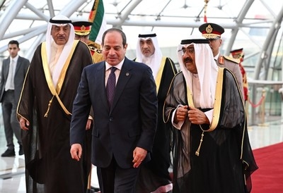 Kuwait closes several roads for Egyptian President's departure