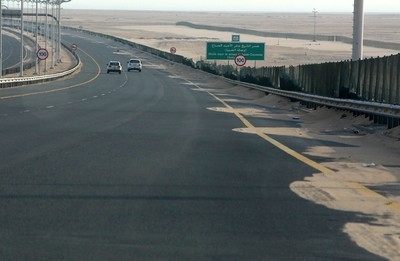 Kuwait shares innovative solutions for sand accumulation and traffic safety at Arab forum