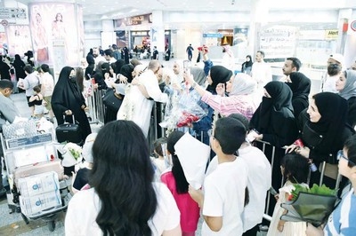 Tears and prayers as pilgrims continue to return