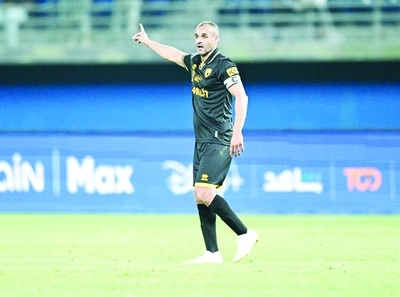 Kuwaiti legend Al-Mutawa extends career with Al-Qadsia