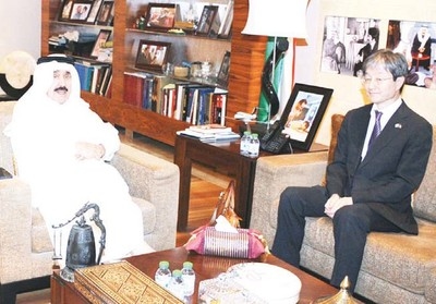Al-Jarallah, Japanese envoy discuss aspects to boost media cooperation