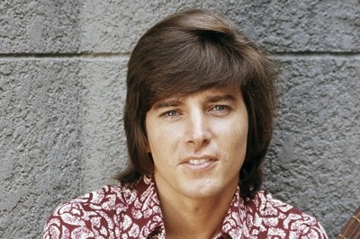 Bobby Sherman, teen idol in the 1960s and '70s, dies at 81