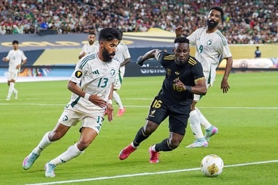 Mexico edges Saudi Arabia to reach Gold Cup semifinals