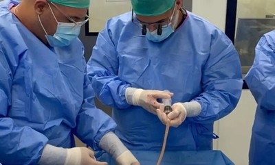 Kuwait performs Gulf's first arterial bypass using bovine biograft