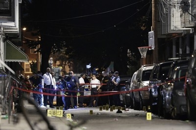 3 dead, 10 injured in South Philadelphia shooting and person in custody