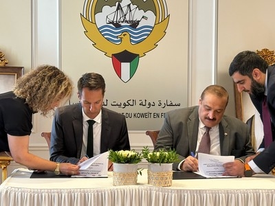 Kuwait signs MoUs with leading French medical institutions in Paris