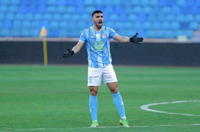 Al-Awadat and Abu Jazar arrive; Tadić leads Kazma training