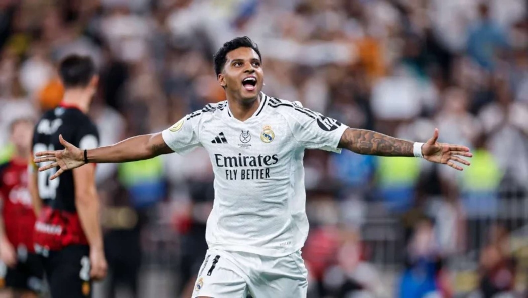 رودريغو يشعل صراع كبار أوروبا.. باريس سان جيرمان يدخل السباق بقوة لضم نجم ريال مدريد