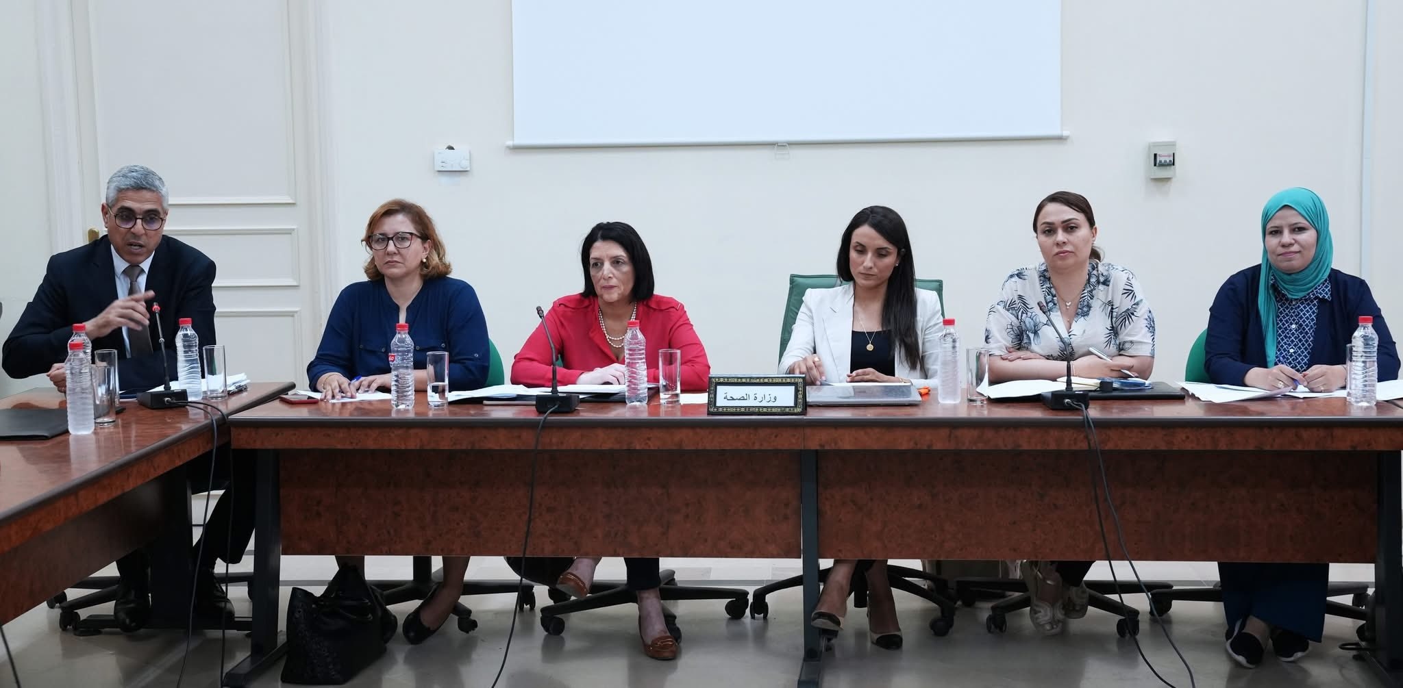 لجنة الصحة تعقد جلسة استماع حول موضوع تسويق المنتجات الصحية عبر الانترنت
