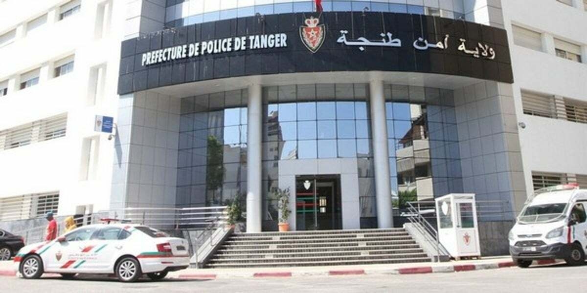 أمن طنجة يطيح بشبكة إجرامية تنشط في النصب والاحتيال والسرقة تحت التهديد بالسلاح