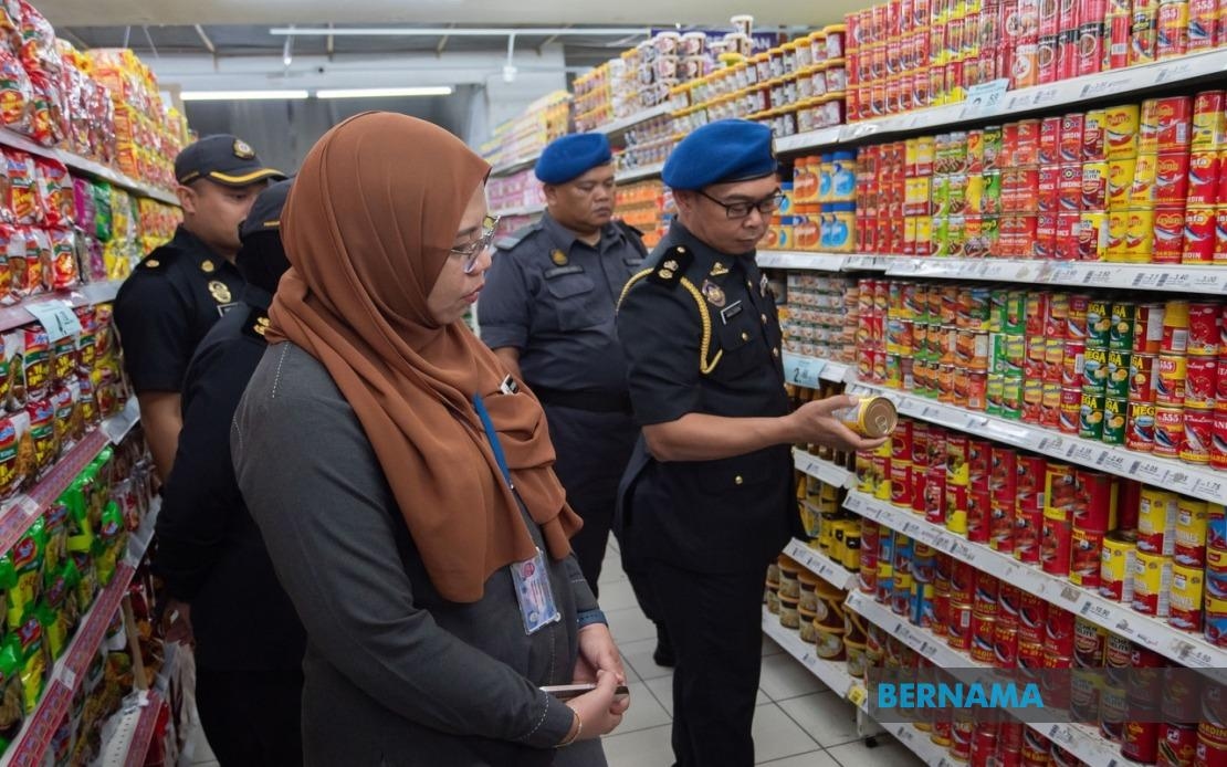 Over RM200,000 Worth Of Goods Seized In Labuan As KPDN Steps Up Enforcement
