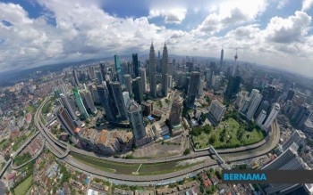 MBSB Research Projects 4.0 - 5.0 Pct Annual GDP Growth Under 13MP