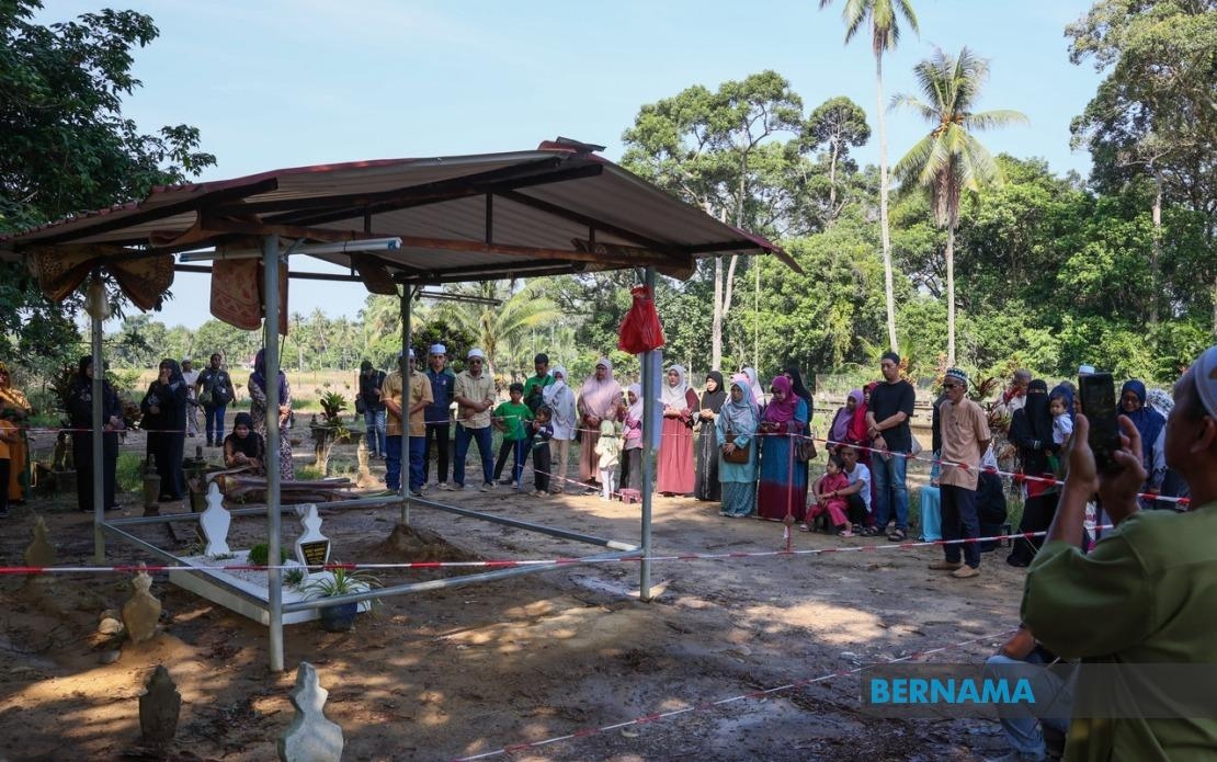 Observe Proper Etiquette, Respect Burial Grounds – Mohd Na'im