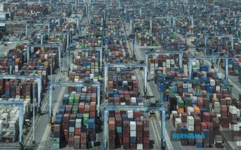 Malaysia's Trade Up 4.8 Pct Y-o-Y To RM1.46 Trillion In 1H 2025 -- MITI