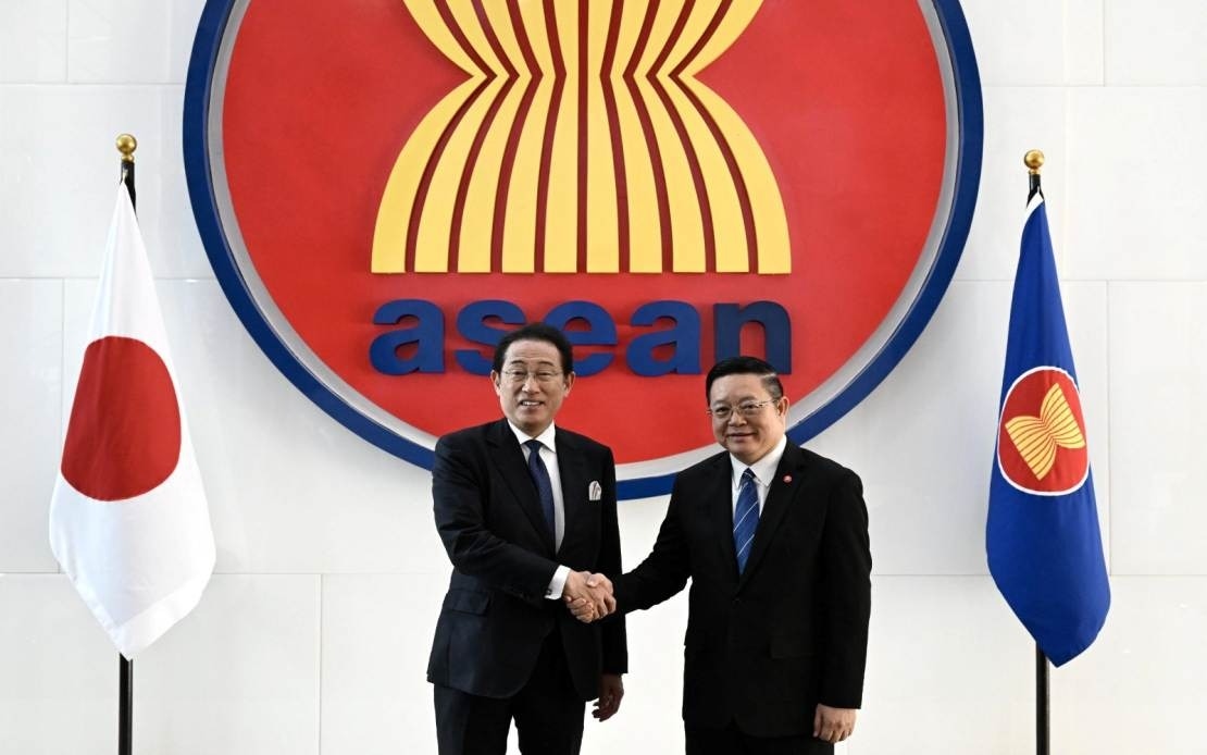 ASEAN Sec-Gen, Japan Envoy Hold Talks On Energy Transition
