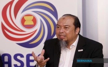 Economists: 13MP Aims To Boost Malaysia's Competitiveness Through High-value Manufacturing