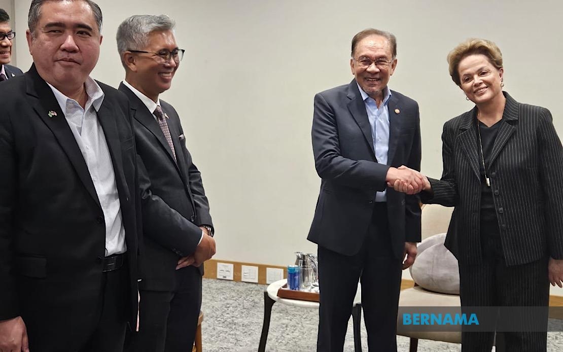 PM Anwar Meets Top Officials From Shanghai-based New Development Bank, Eyes Possible Membership