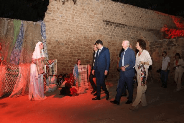 شالة تحتفي بتاريخها بعروض نوستالجيا