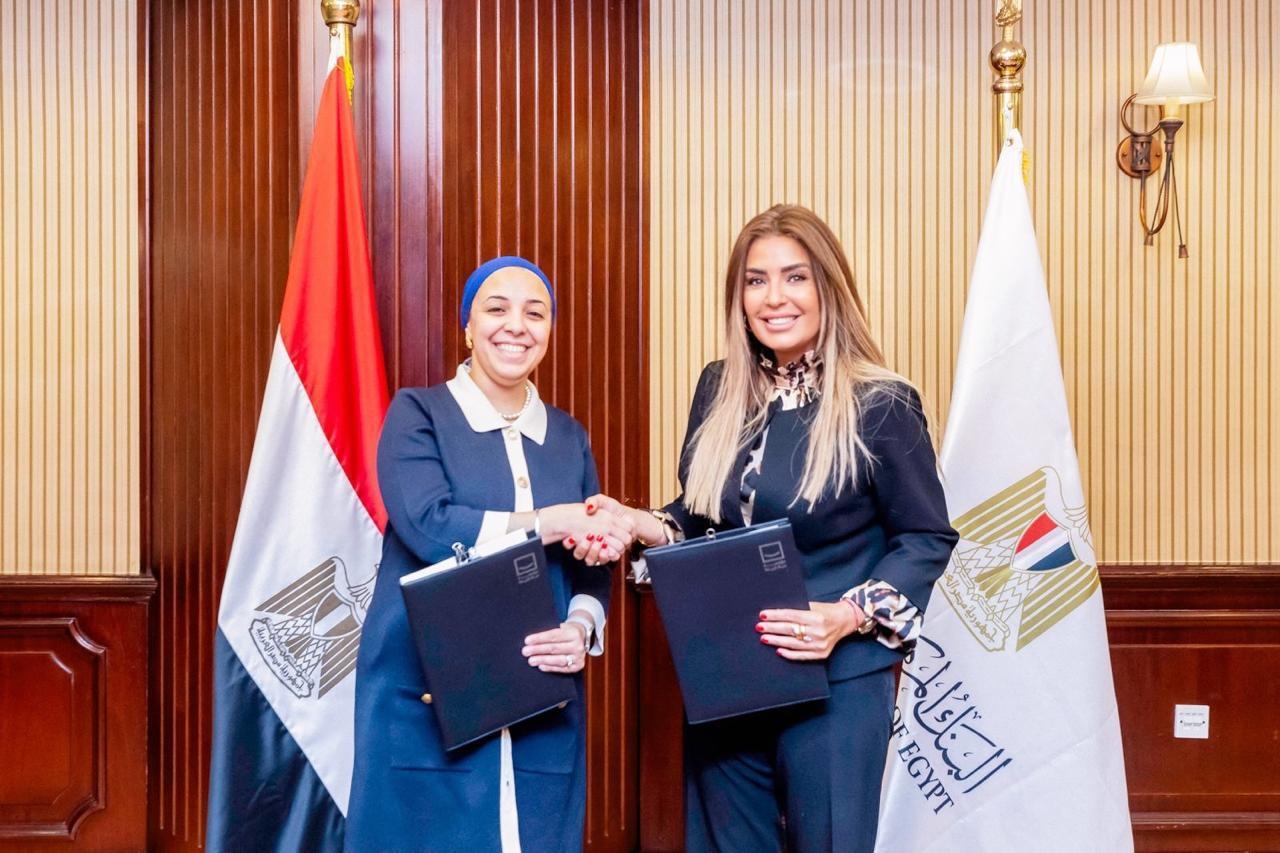 «البنك المركزي» ومؤسسة «حياة كريمة» يوقعان مذكرة تفاهم لتعزيز جهود التنمية المجتمعية المستدامة وترسيخ ثقافة العمل التطوعي