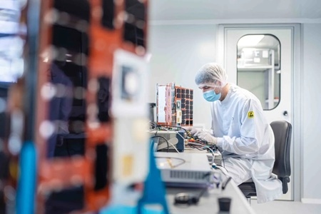 Sateliot commissions Alén Space to build five new satellites