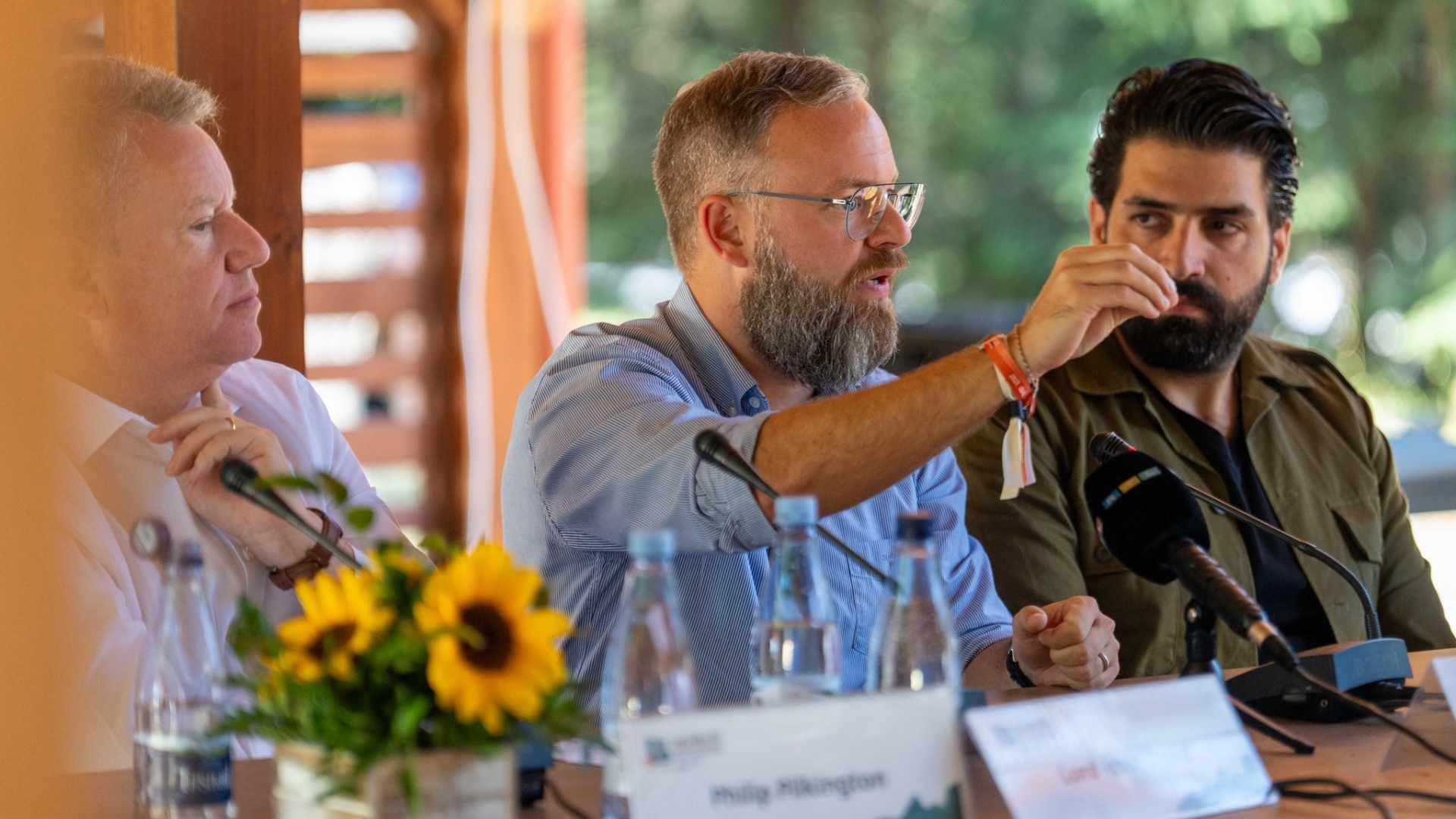 PM's Political Director: Neoliberal world order is over