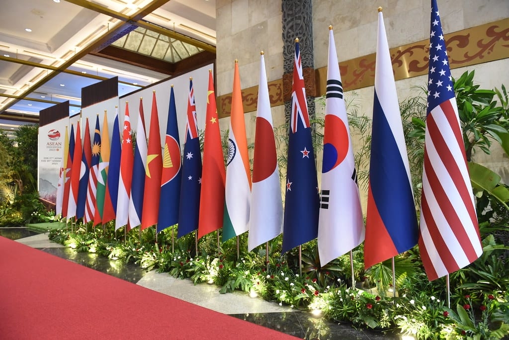 Mohamad Hasan Chairs ASEAN Rights, Security Talks