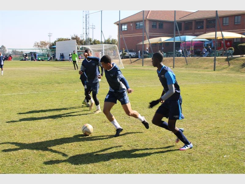 Teams shine at Waterstone Super Cup