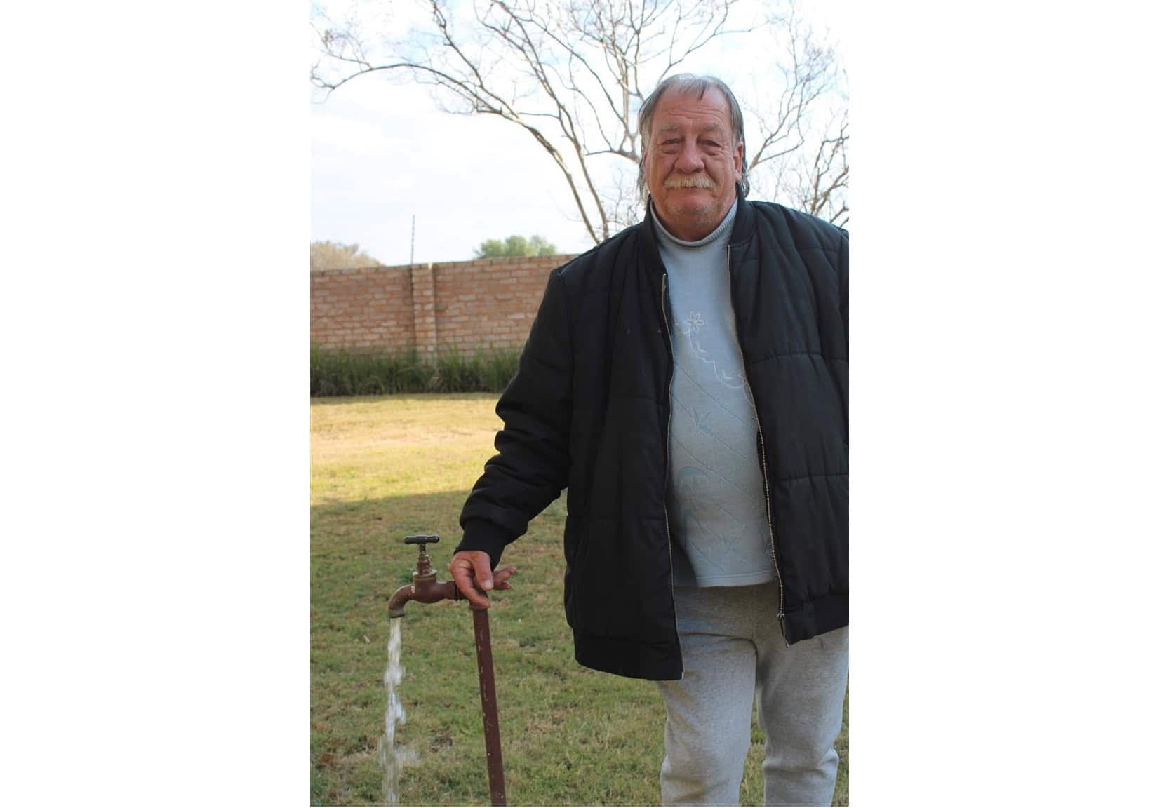 #WestRandWaterWatch: Cast Aways open their borehole taps to the community