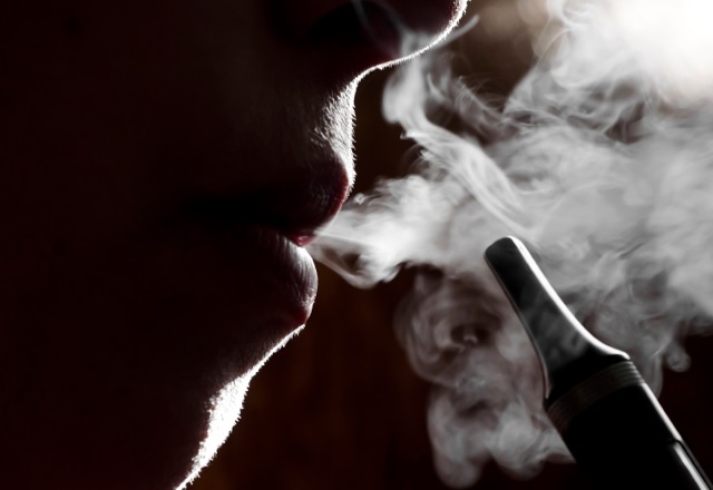 Vaping's harmful link to pneumonia