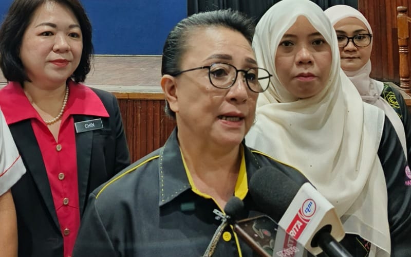 6,000 attend ‘Santuni Wanita'