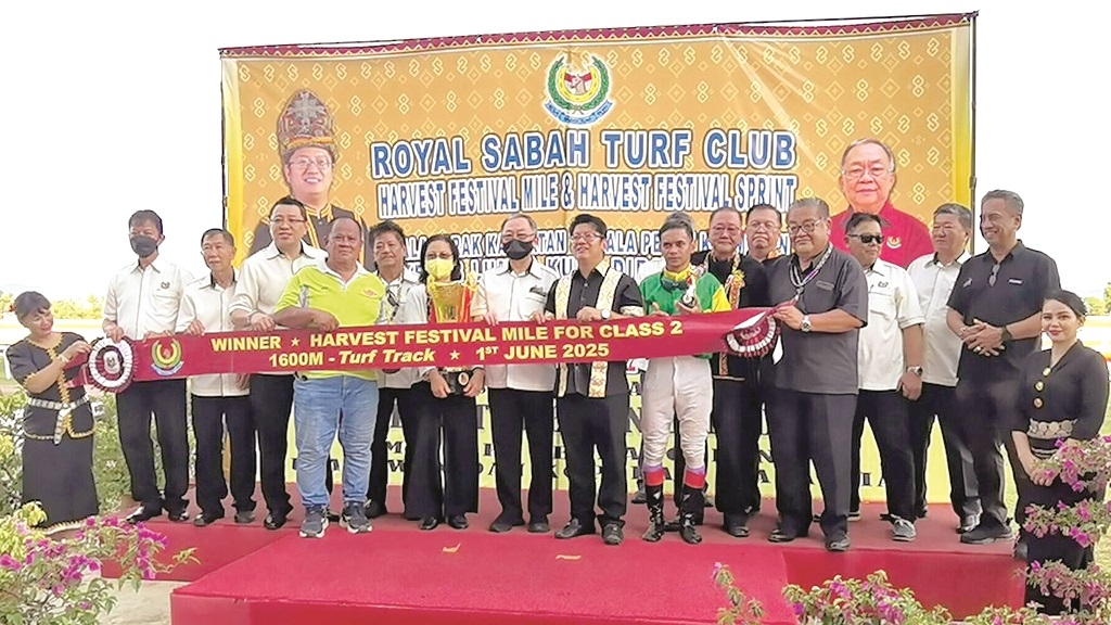 Royal Sabah Turf Club cup races celebrate the festive spirit