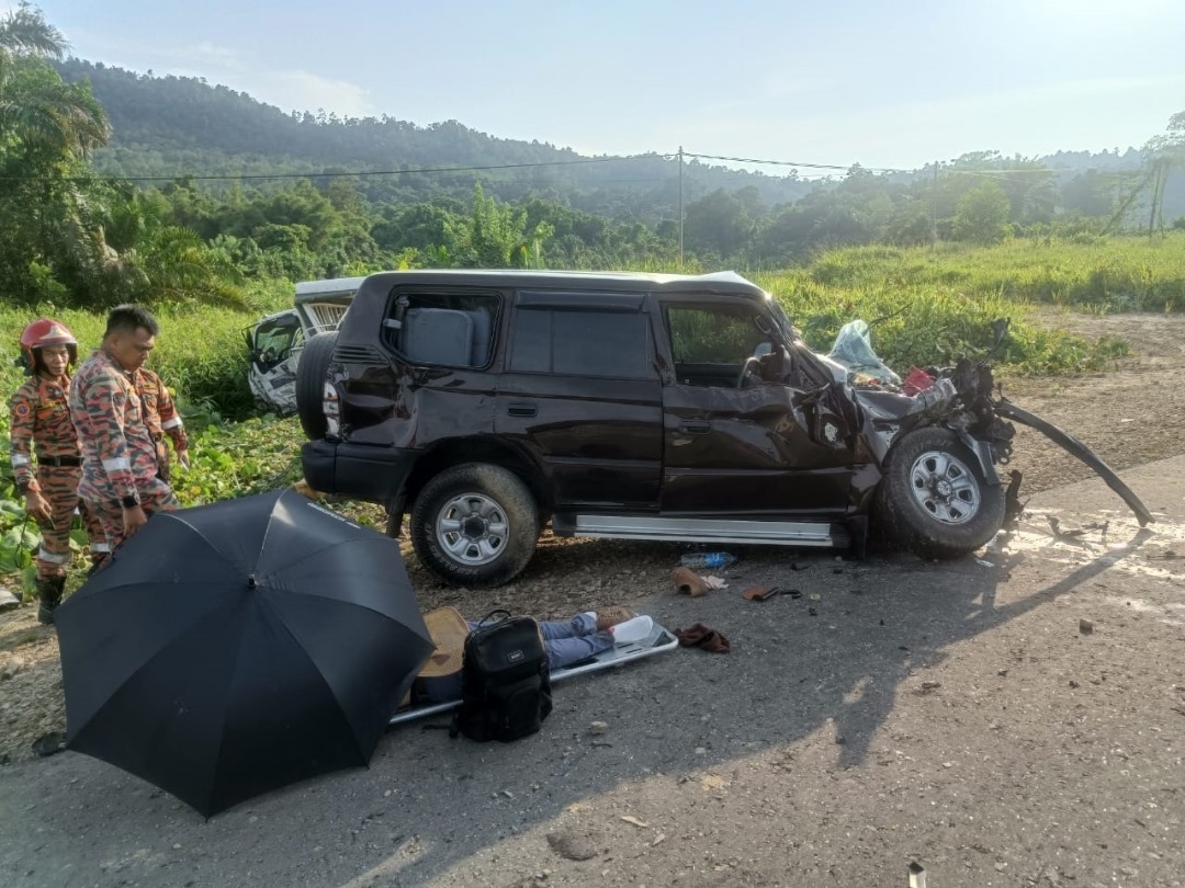 One killed, three injured in Beaufort crash