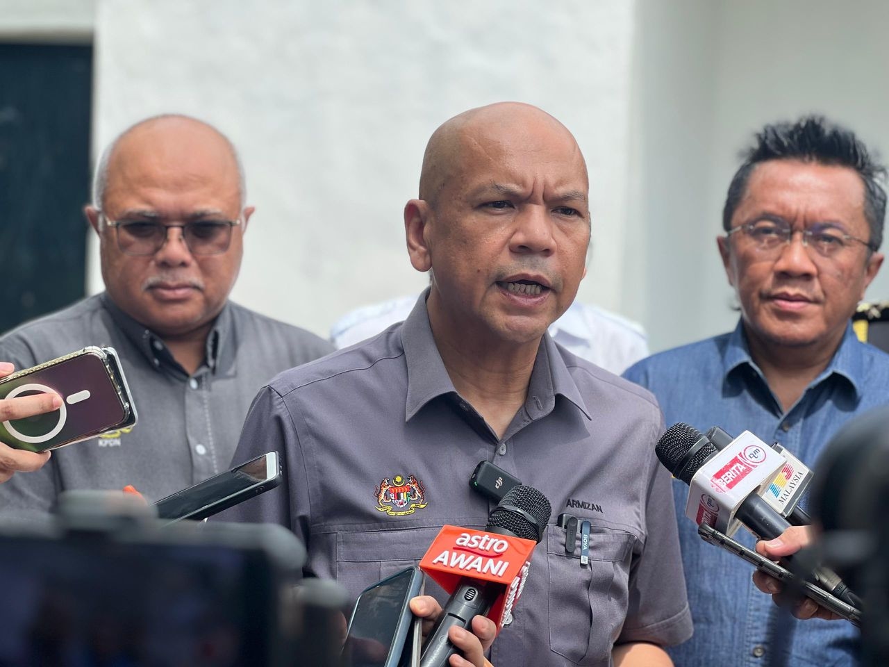Never jump to conclusions: Armizan
