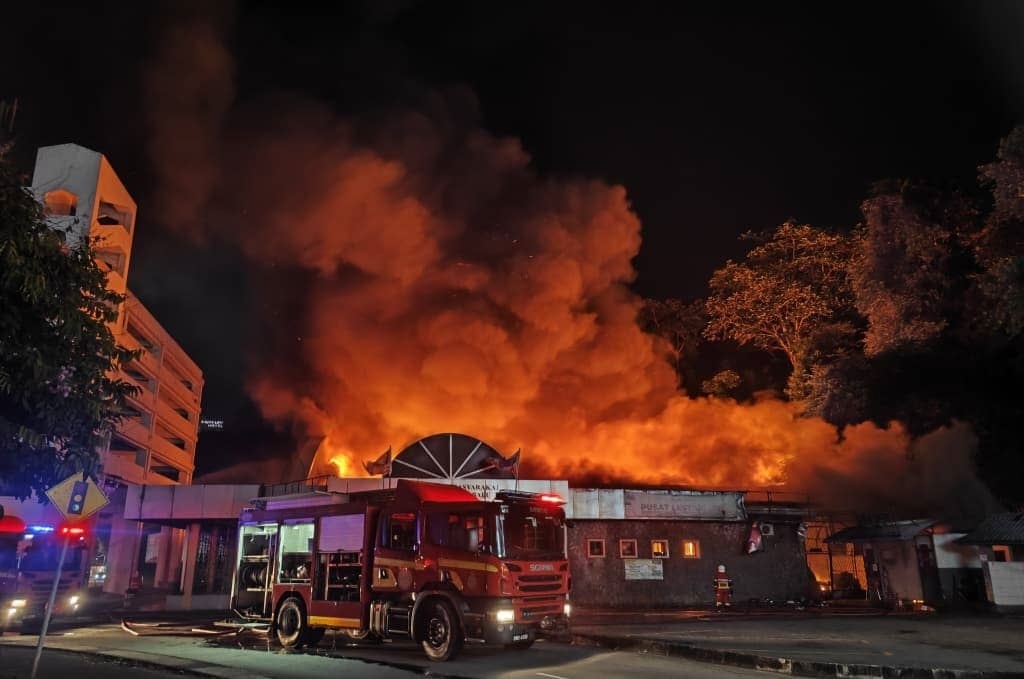 Historic Kota Kinabalu Community Centre blaze