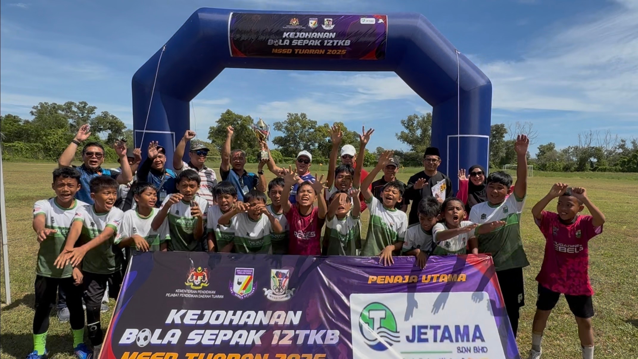 SK Rugading win football championship
