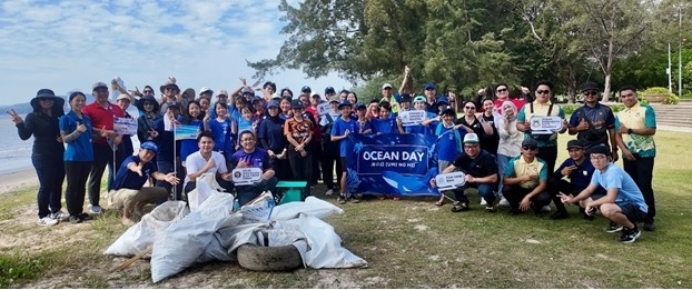 Students, volunteers unite for Ocean Day at Tanjung Lipat