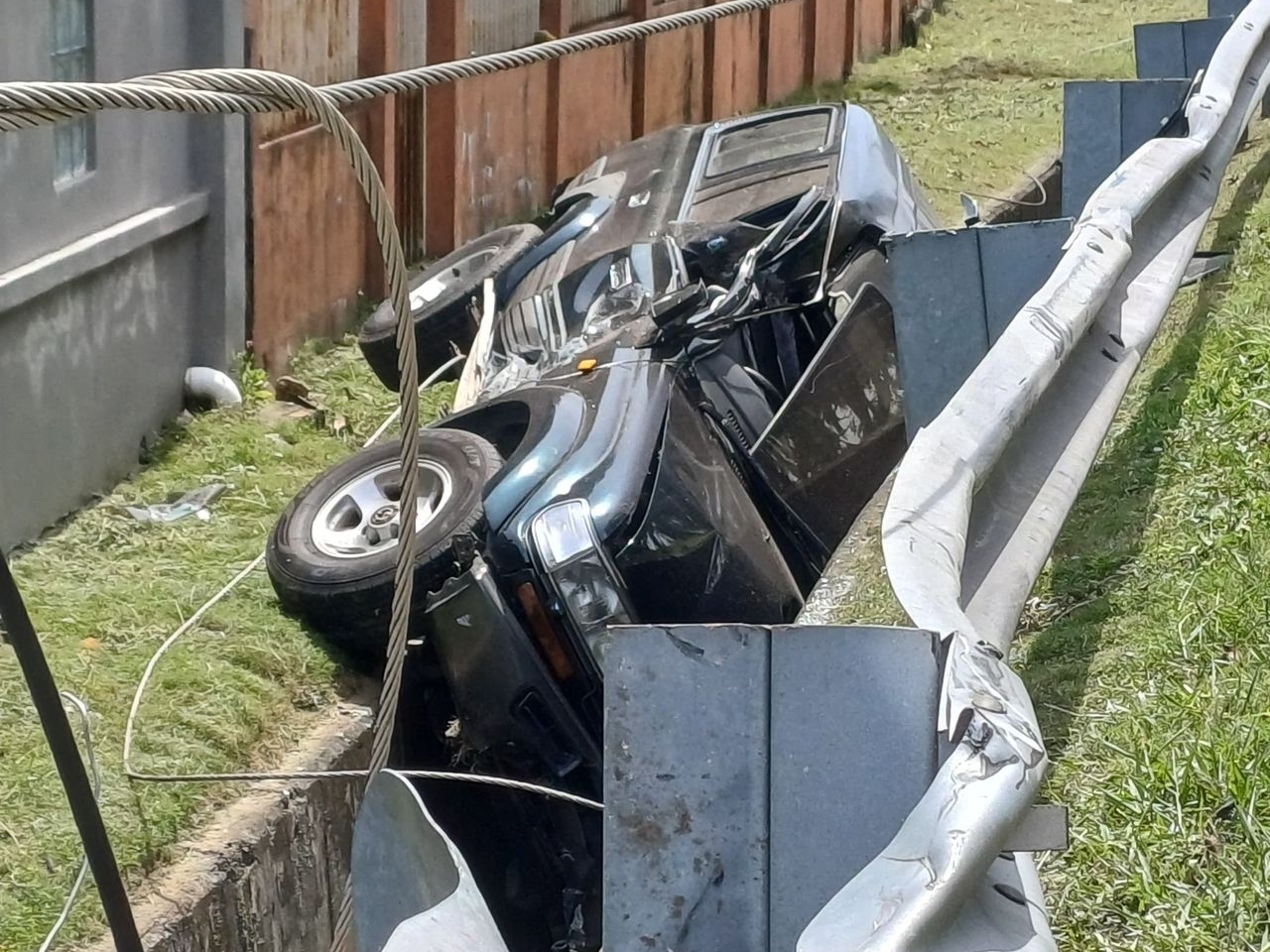 Elderly man dies after SUV crashes into utility pole in Luyang