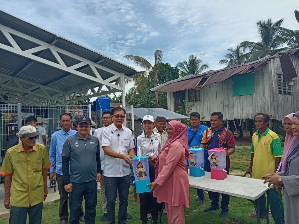Pulau Berhala gets clean water supply with solar-powered system