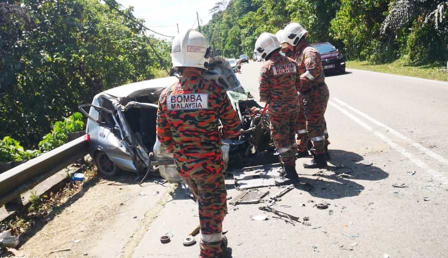 Two men killed and another hurt in Ranau, Kuala Penyu crashes