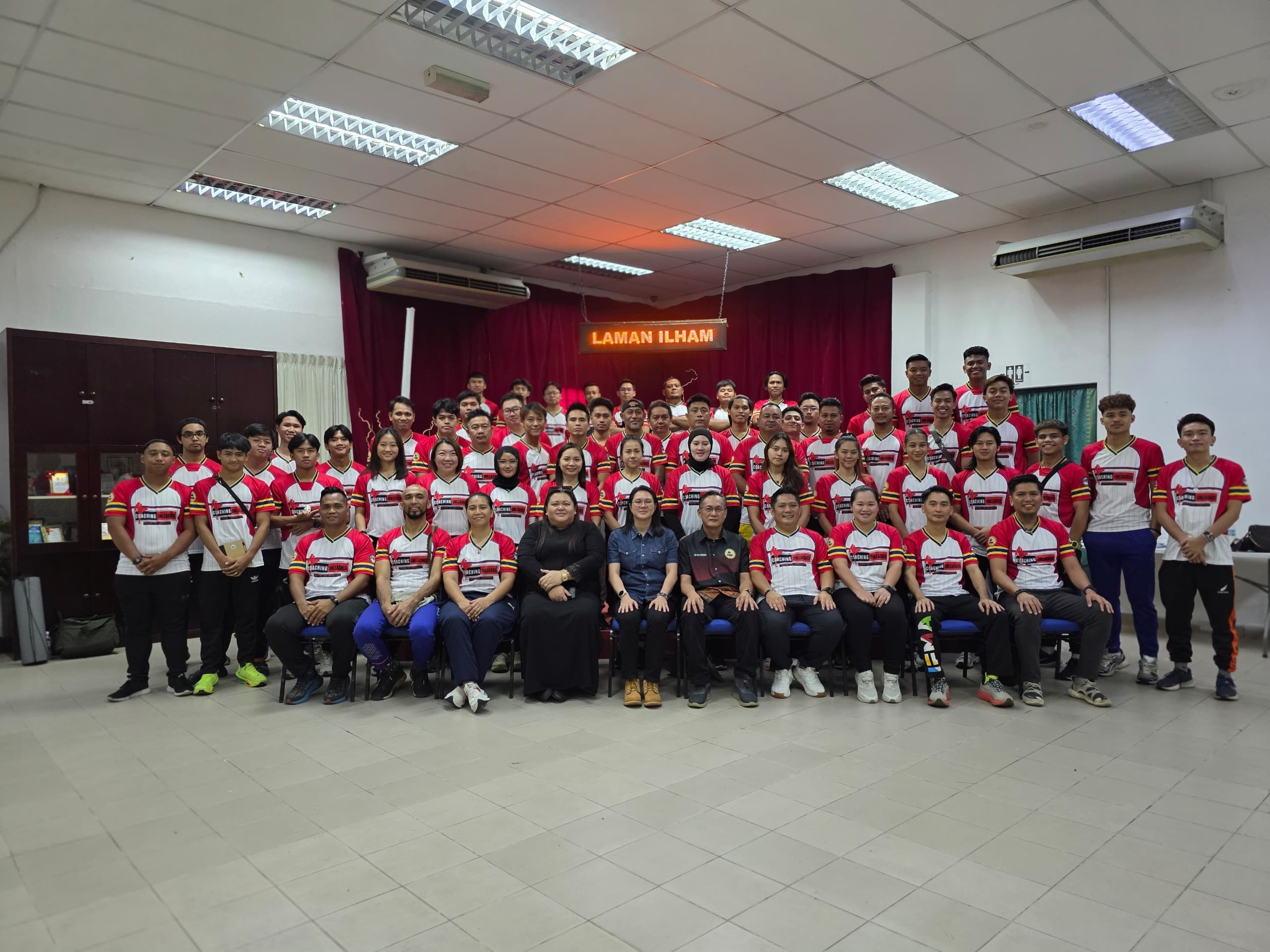 54 attend basic muaythai coaching course