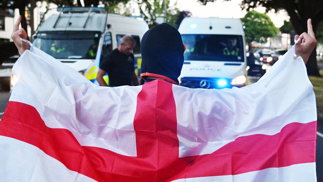 Seven in ten Britons expect more riots