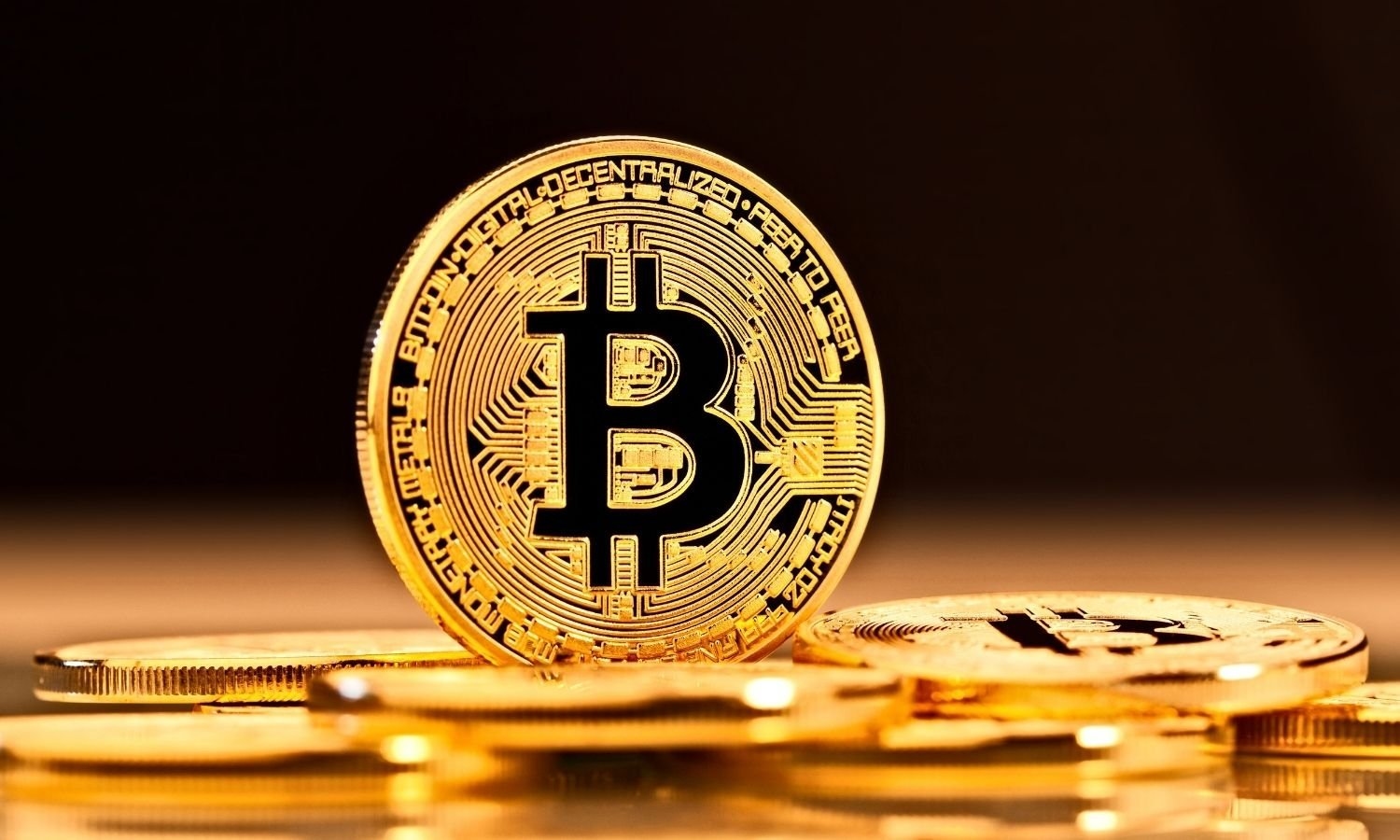 تباين أداء العملات الرقمية.. وبيتكوين تقترب من حاجز 118 ألف دولار