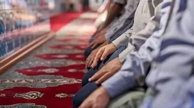موعد صلاة الظهر.. مواقيت الصلاة اليوم الجمعة 4 يوليو 2025