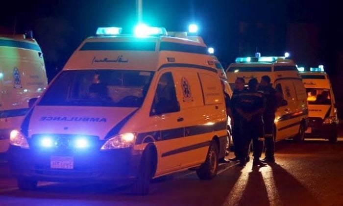 بالأسماء.. 6مُصابين في حادث تصادم بين ميكروباص وتروسيكل بالبحيرة