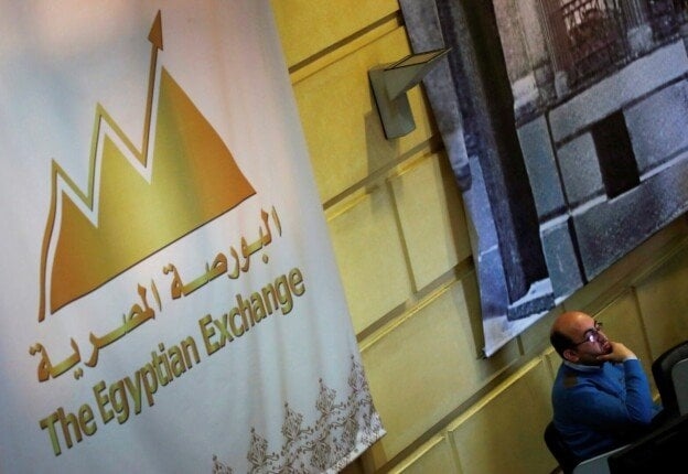 تباين مؤشرات البورصة في منتصف جلسة الأربعاء وسط تداولات بـ 2.3 مليار جنيه