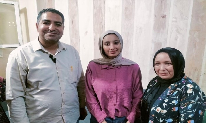«ياسمين» التاسعة على الثانوية العامة بالشرقية: أمنيتي التحق بكلية الألسن