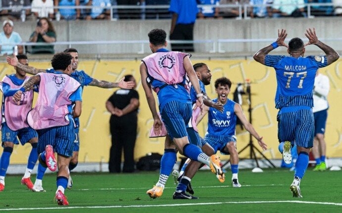 تشكيل الهلال المتوقع ضد فلومينينسي في المونديال.. القنوات الناقلة والمعلقين