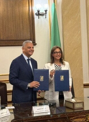 توقيع بروتوكول تعاون بين جامعة القاهرة واتحاد شركات التأمين المصرية