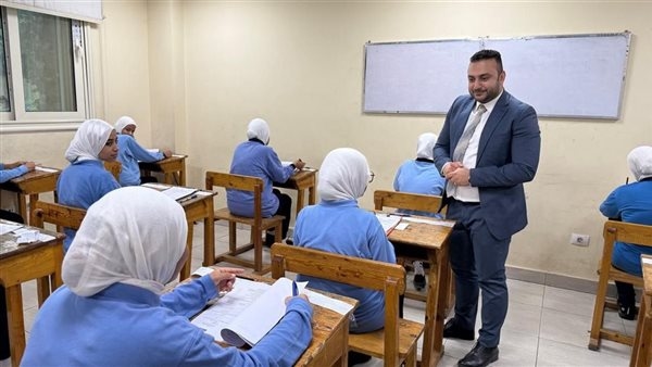 التقديم الأحد.. فتح باب الالتحاق بمدرسة القمة للتمريض 2025-2026