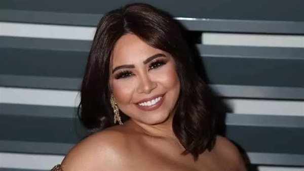أزمة جديدة تلاحق شيرين عبد الوهاب.. شقيقها يتهم أحد المقربين بتشويه صورتها